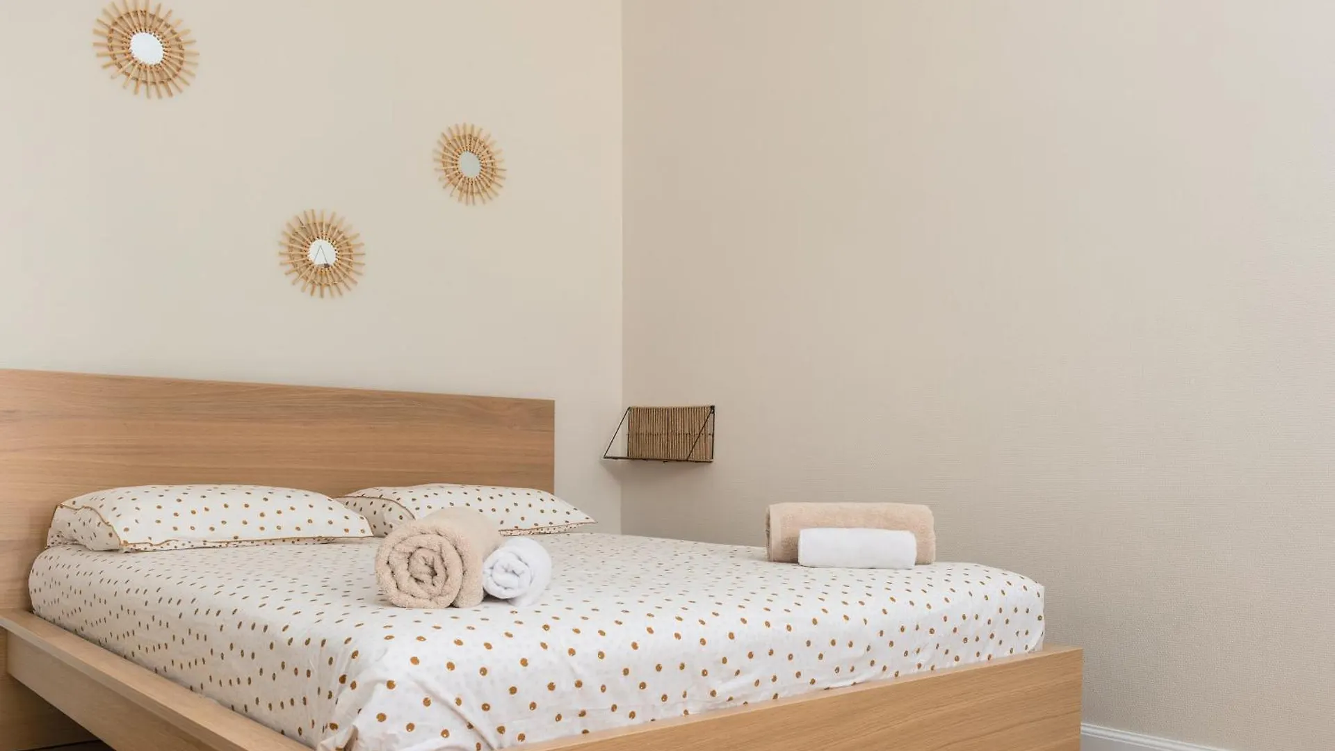 Mont Fleuri- Somptueux 2 Pieces - Parking - Menton Apartman