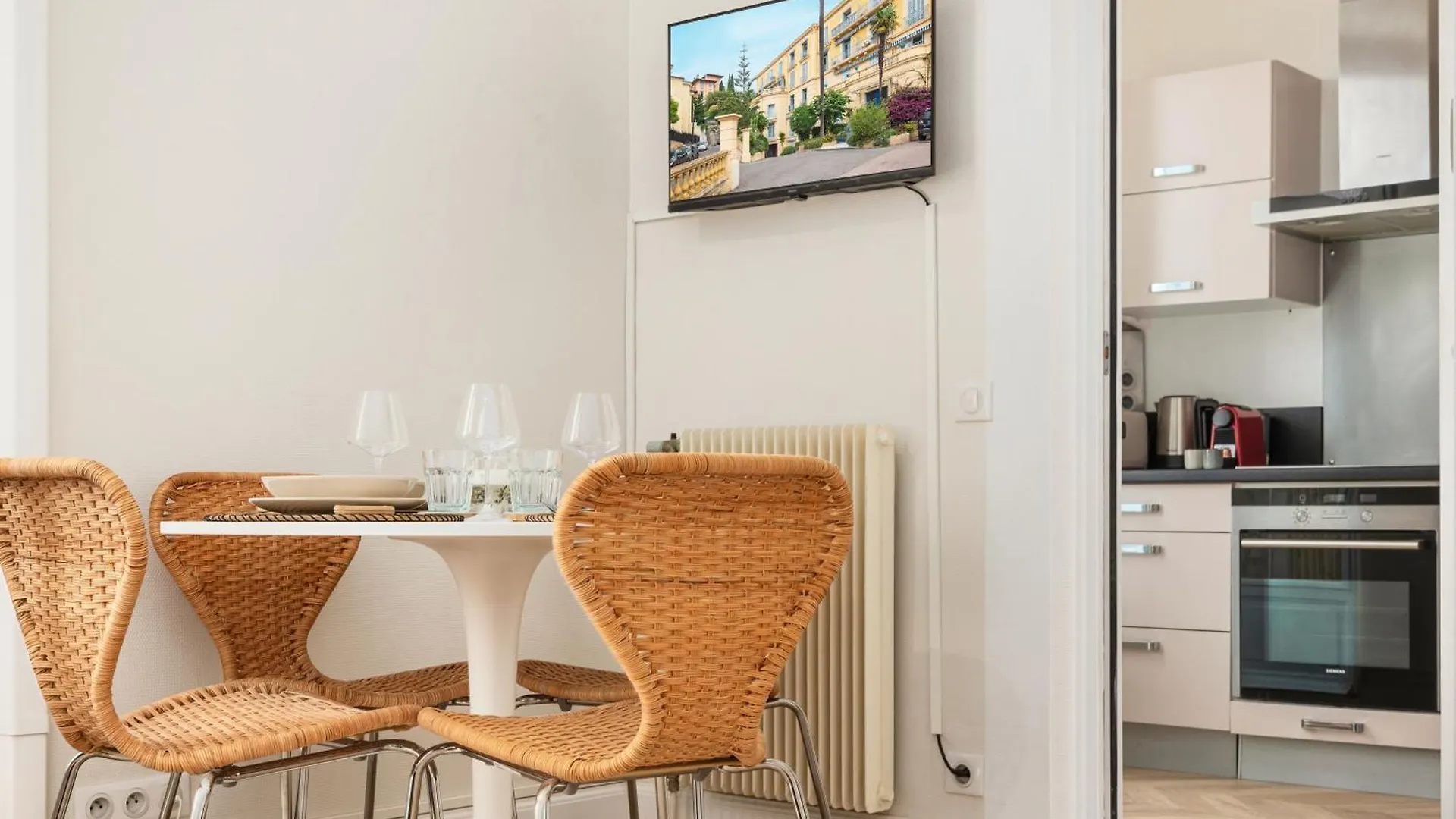 Mont Fleuri- Somptueux 2 Pieces - Parking - Menton Apartman