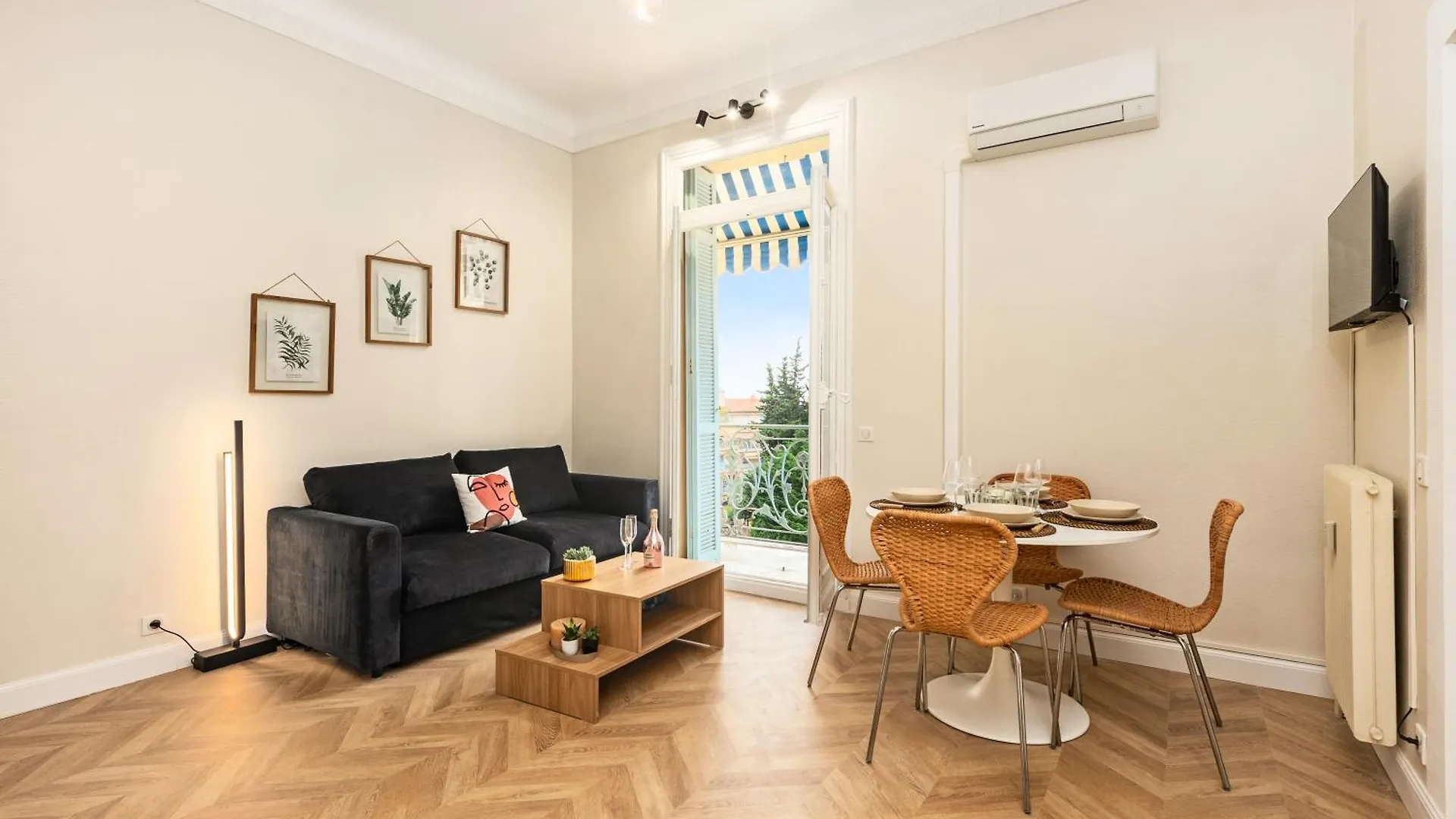 Mont Fleuri- Somptueux 2 Pieces - Parking - Menton Apartment