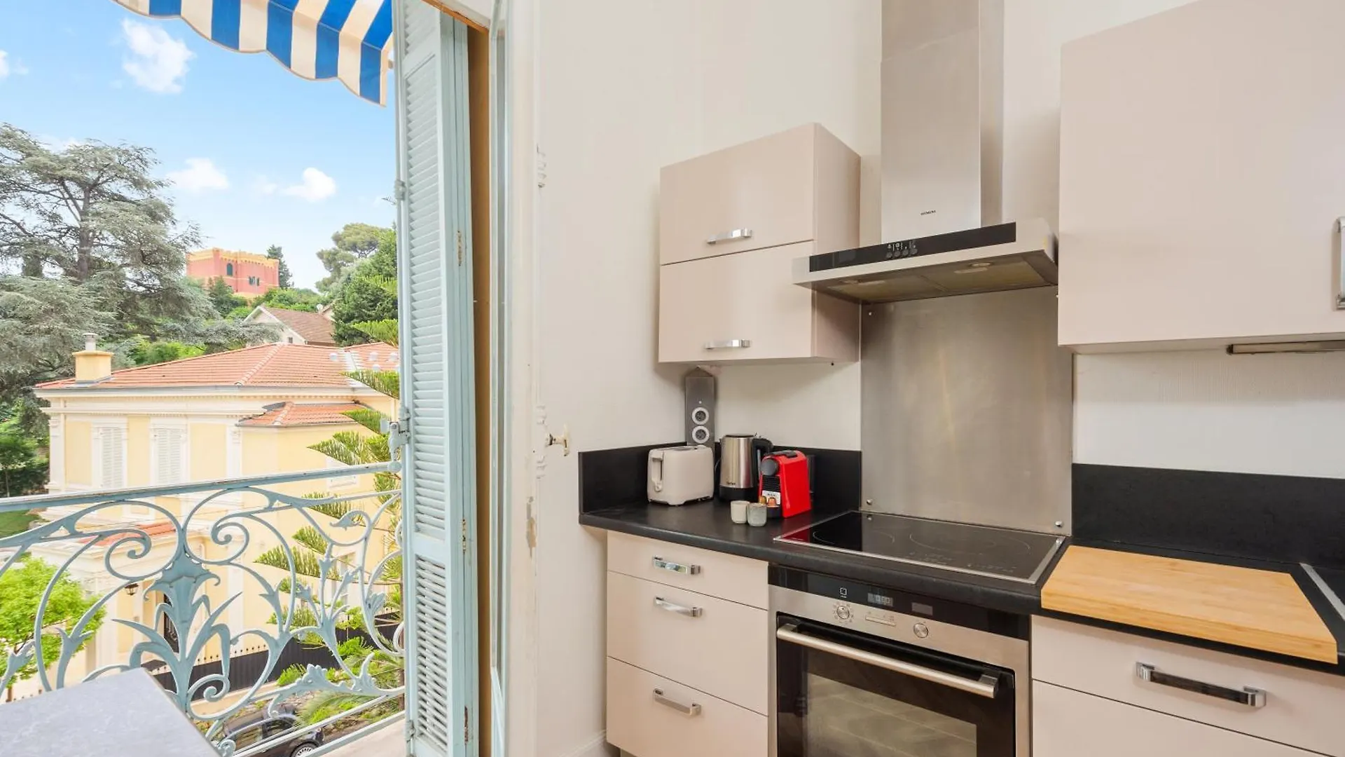 Mont Fleuri- Somptueux 2 Pieces - Parking - Menton Apartment France